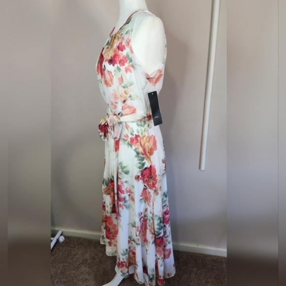 R&K Wedding guest Peach Floral Shift Maxi Dress Sleeveless Size 4💕 - Picture 9 of 10
